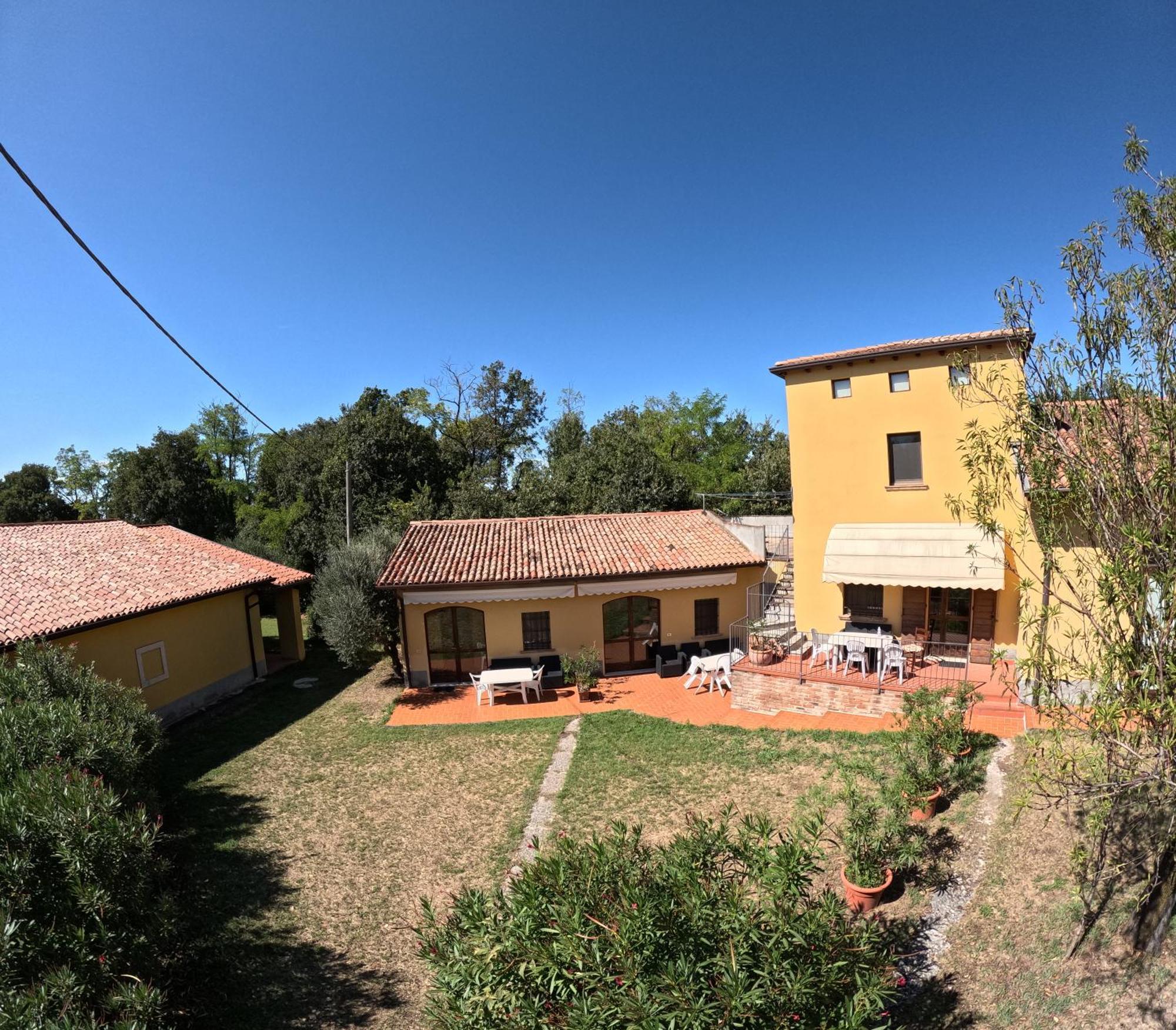 Agriturismo Gardenali فولتا مانتوفانا المظهر الخارجي الصورة