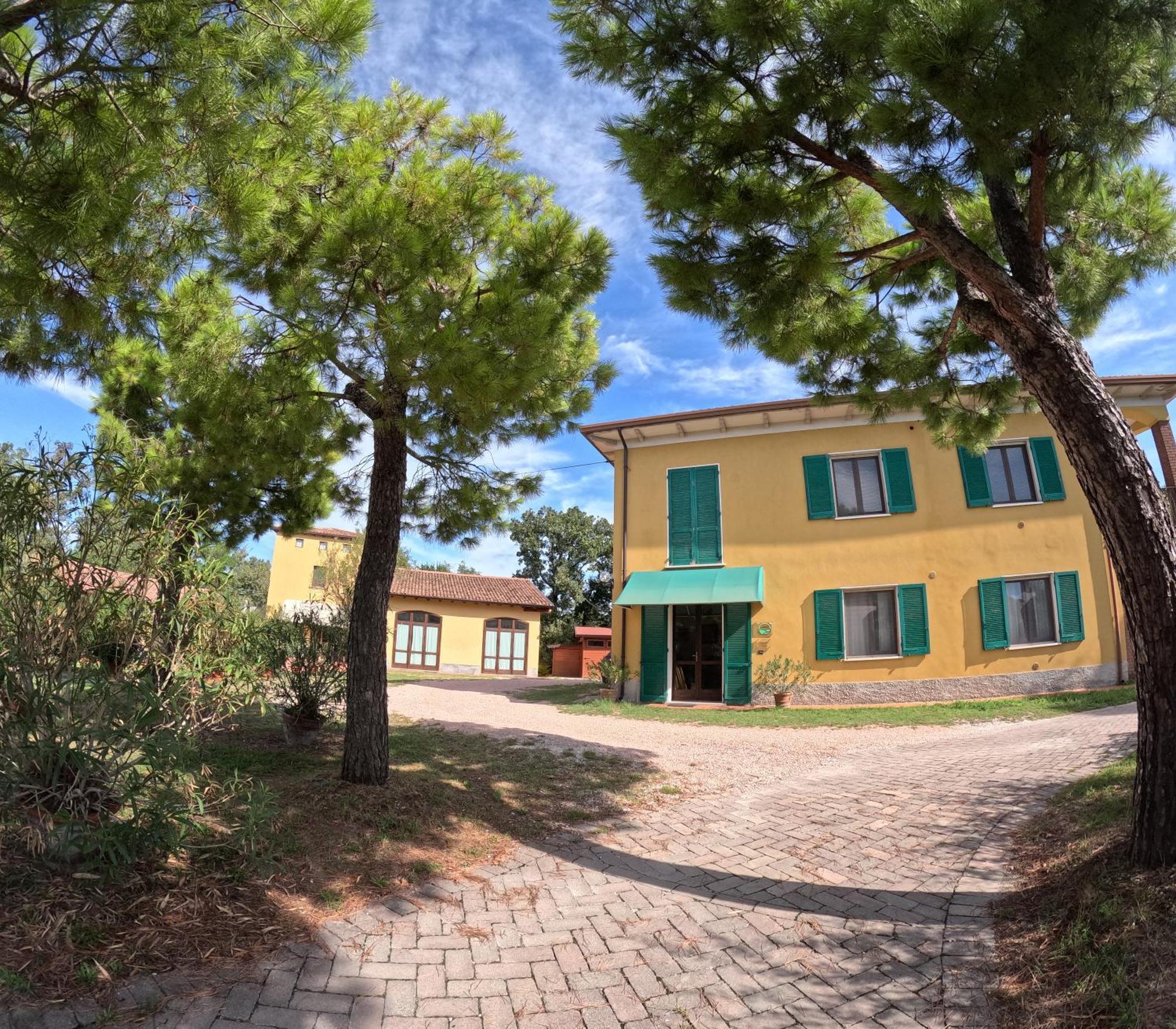 Agriturismo Gardenali فولتا مانتوفانا المظهر الخارجي الصورة
